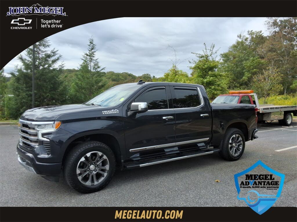 2022 Chevrolet Silverado 1500 High Country Crew Cab 4WD