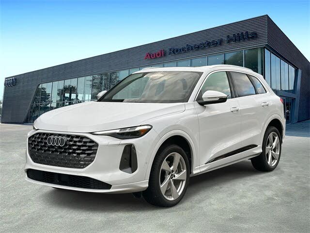 2025 Audi Q5 quattro Premium Plus 40 TFSI