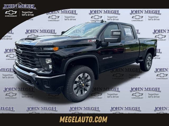 2025 Chevrolet Silverado 2500HD Custom Crew Cab 4WD
