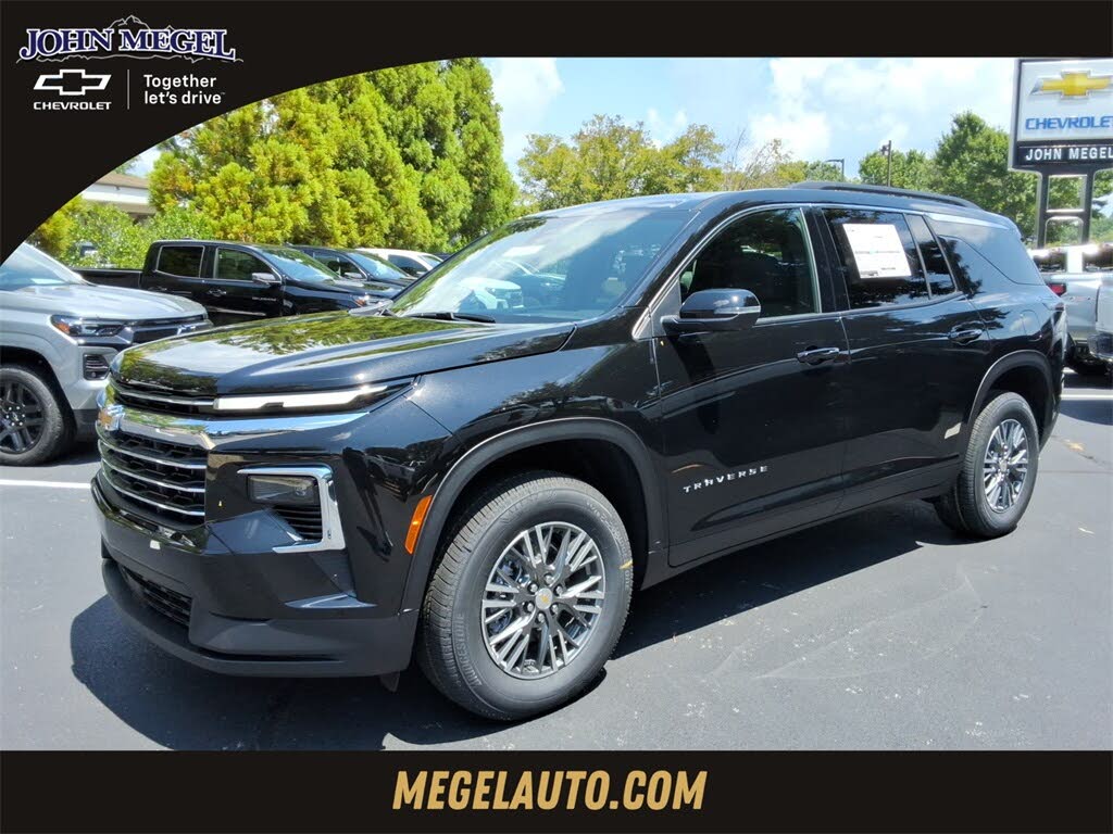 2026 Chevrolet Traverse LT FWD