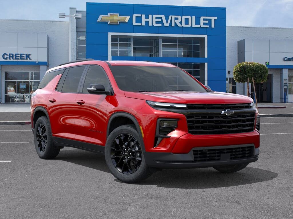 2026 Chevrolet Traverse LT FWD