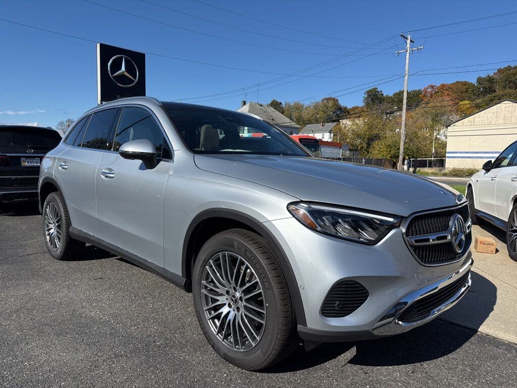 2026 Mercedes-Benz GLC 300 4MATIC