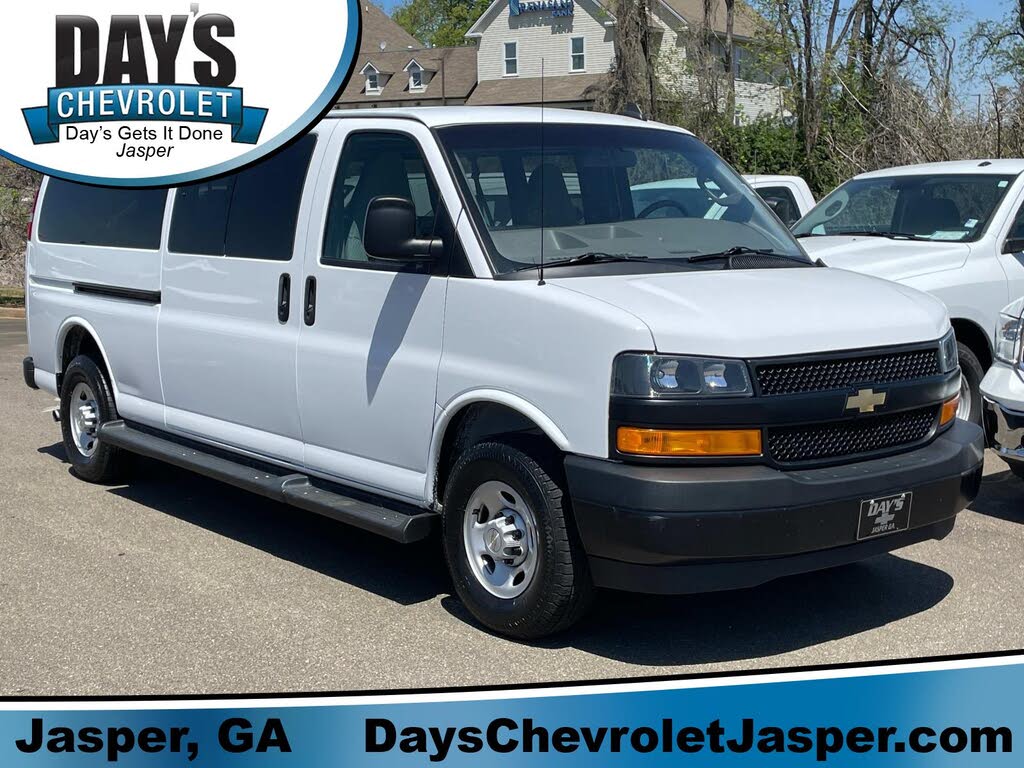 2022 Chevrolet Express 3500 LS Extended RWD
