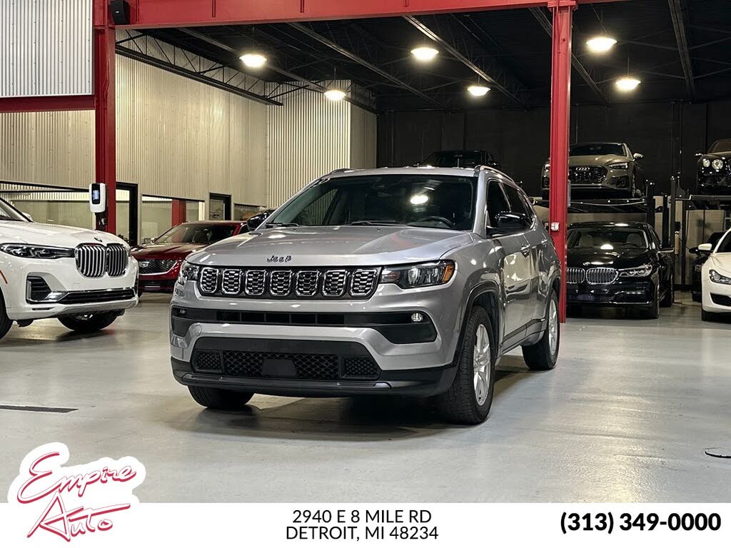 2022 Jeep Compass Latitude FWD