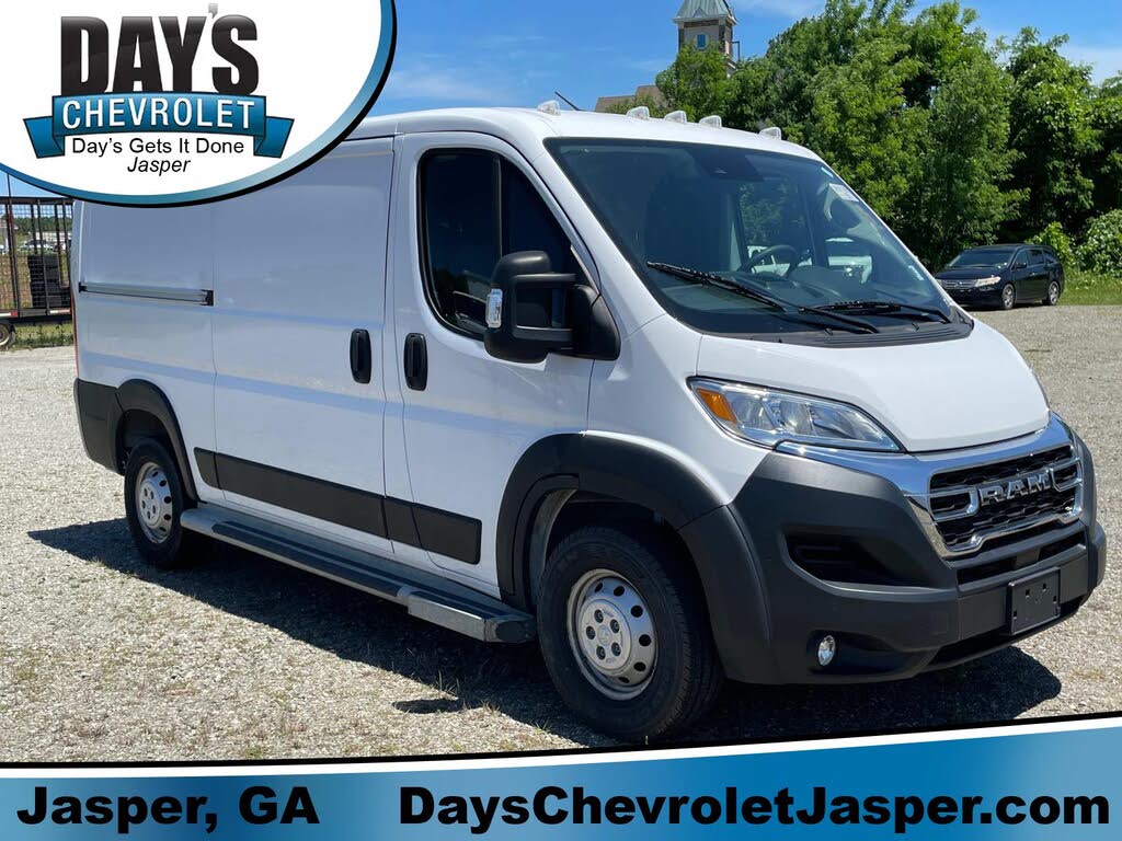 2023 RAM ProMaster 2500 136 Low Roof Cargo Van FWD