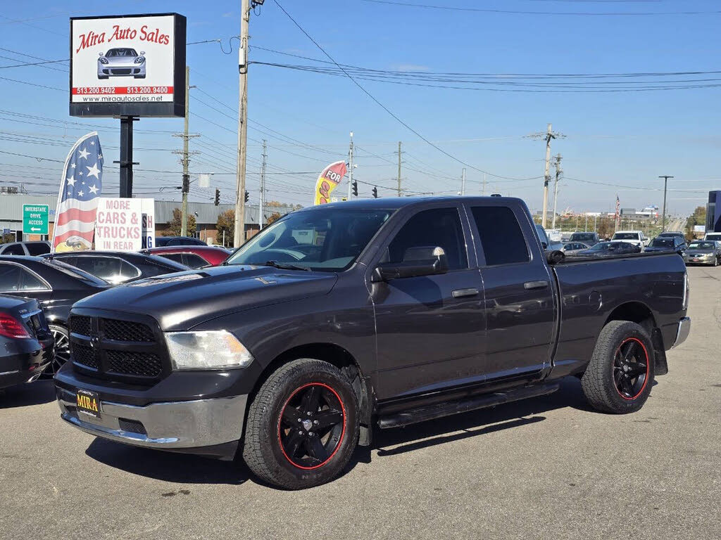 2014 RAM 1500 Express Quad Cab 4WD