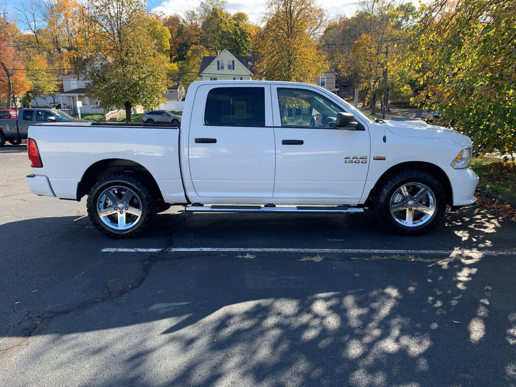 2017 RAM 1500 Tradesman Crew Cab 4WD