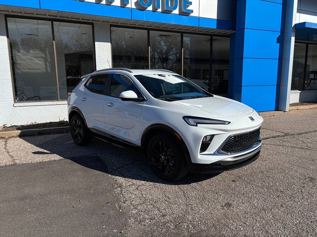 2024 Buick Encore GX Sport Touring FWD