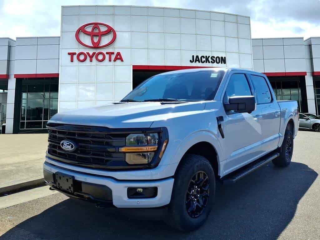 2025 Ford F-150 XLT SuperCrew 4WD