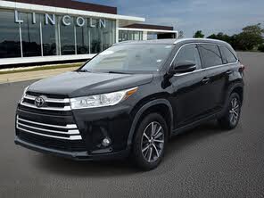 Toyota Highlander XLE FWD