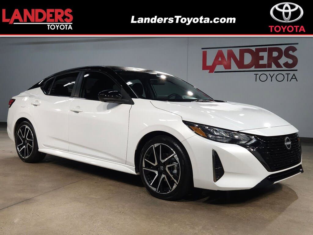 2024 Nissan Sentra SR FWD