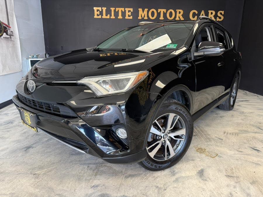 2017 Toyota RAV4 XLE AWD