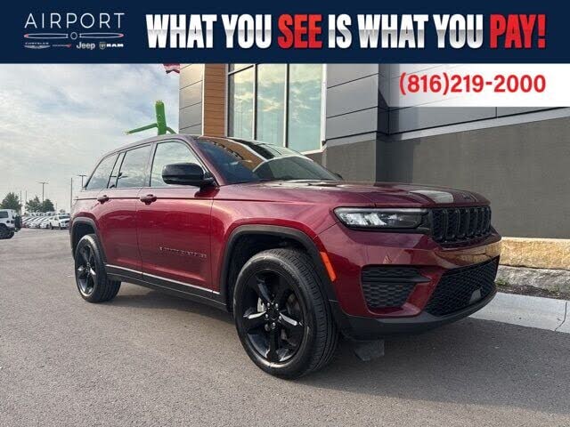 2023 Jeep Grand Cherokee Altitude 4WD