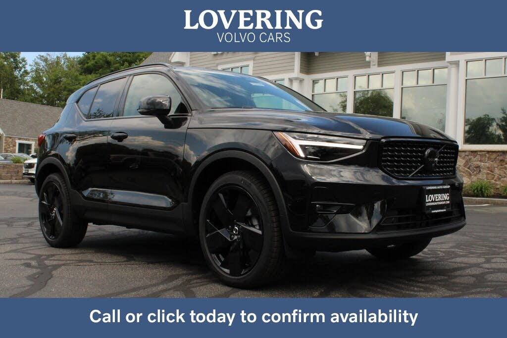 2026 Volvo XC40 B5 Ultra Black Edition AWD