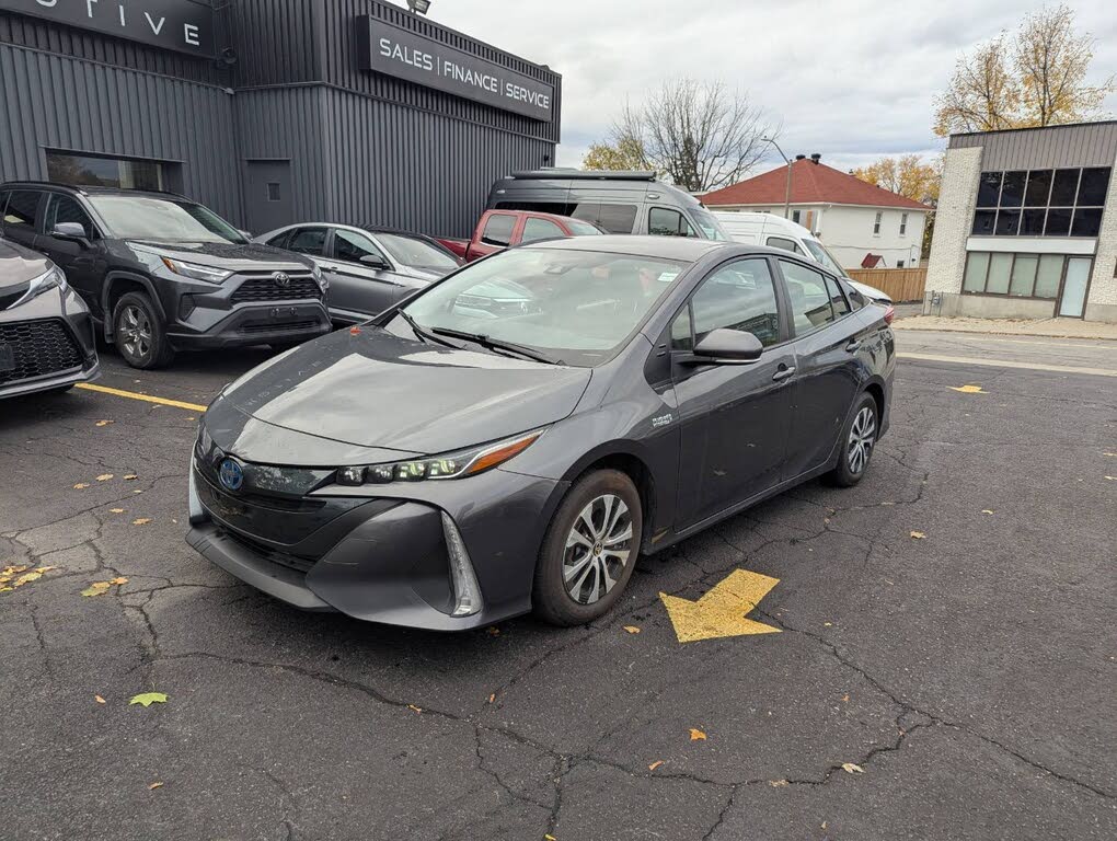 2021 Toyota Prius Prime LE FWD