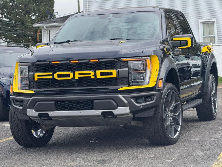 2023 Ford F-150 Raptor SuperCrew 4WD