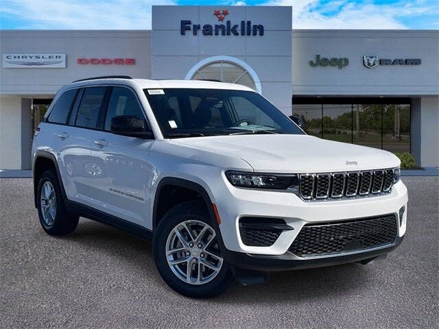2025 Jeep Grand Cherokee Laredo X 4WD