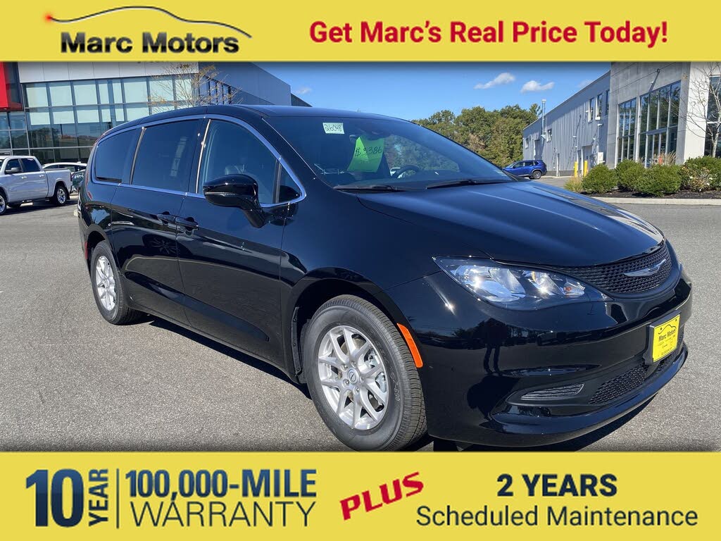 2026 Chrysler Voyager LX FWD