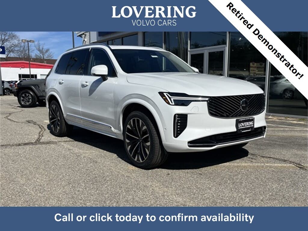 2025 Volvo XC90 B6 Plus Bright Theme 7-Passenger AWD