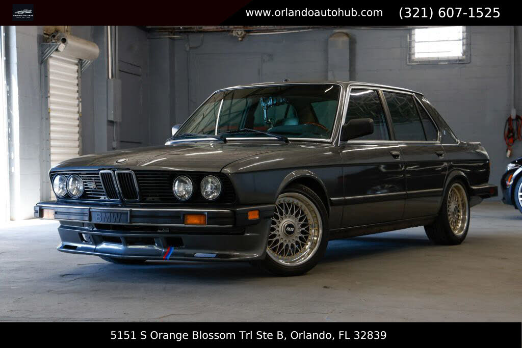 1987 BMW 5 Series 528e Sedan RWD
