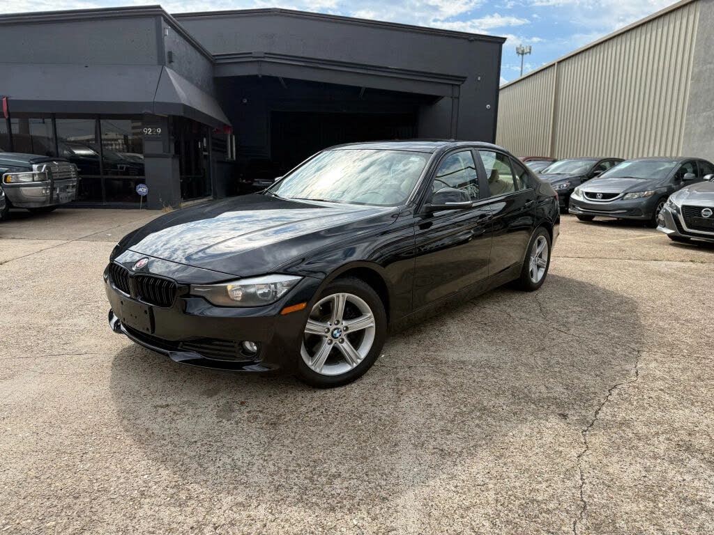 2014 BMW 3 Series 320i xDrive Sedan AWD