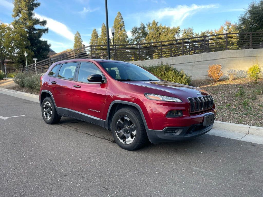 2016 Jeep Cherokee Sport FWD