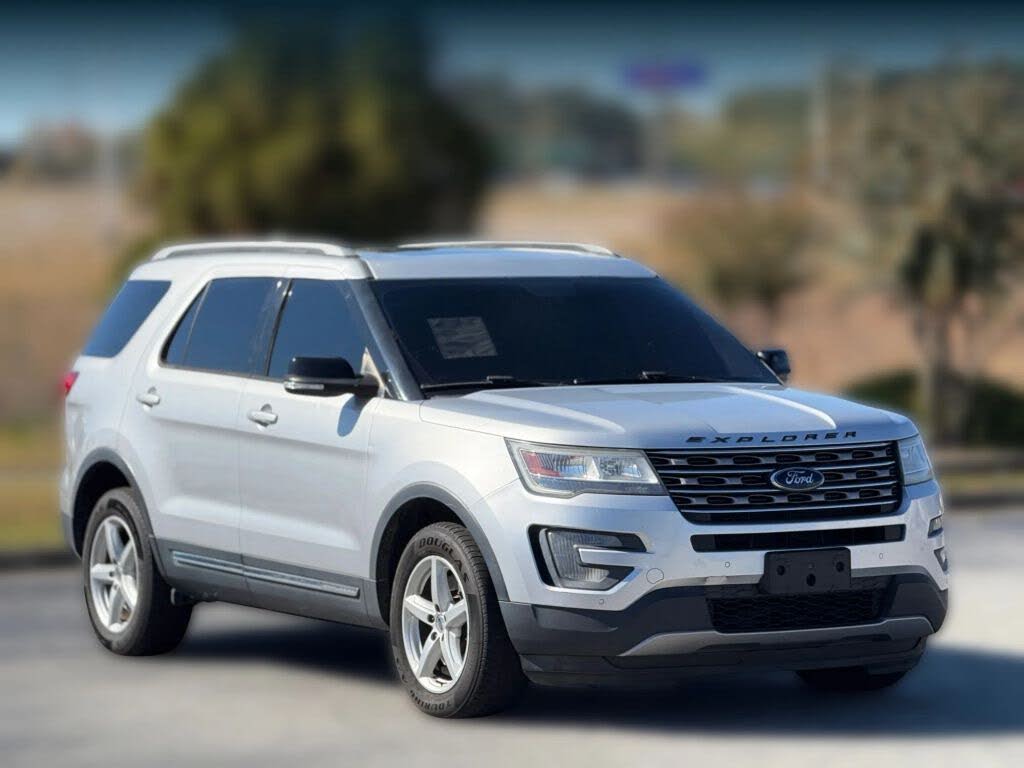 2017 Ford Explorer XLT AWD