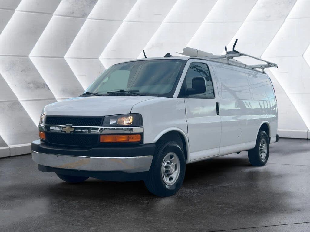 2019 Chevrolet Express Cargo 2500 RWD