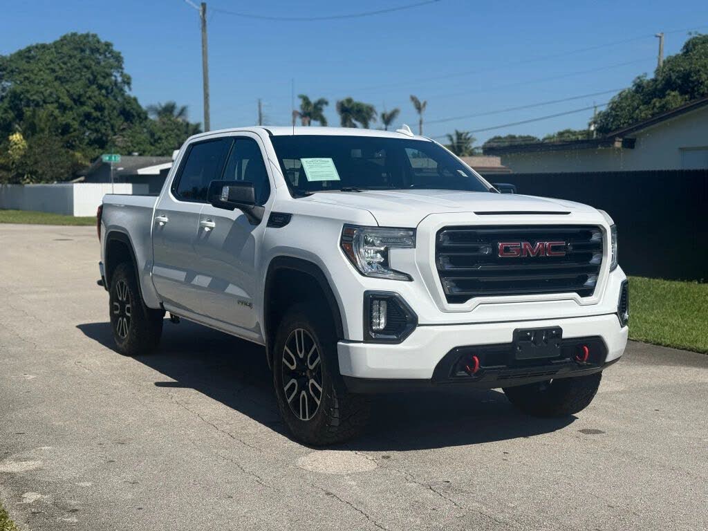 2021 GMC Sierra 1500 AT4 Crew Cab 4WD