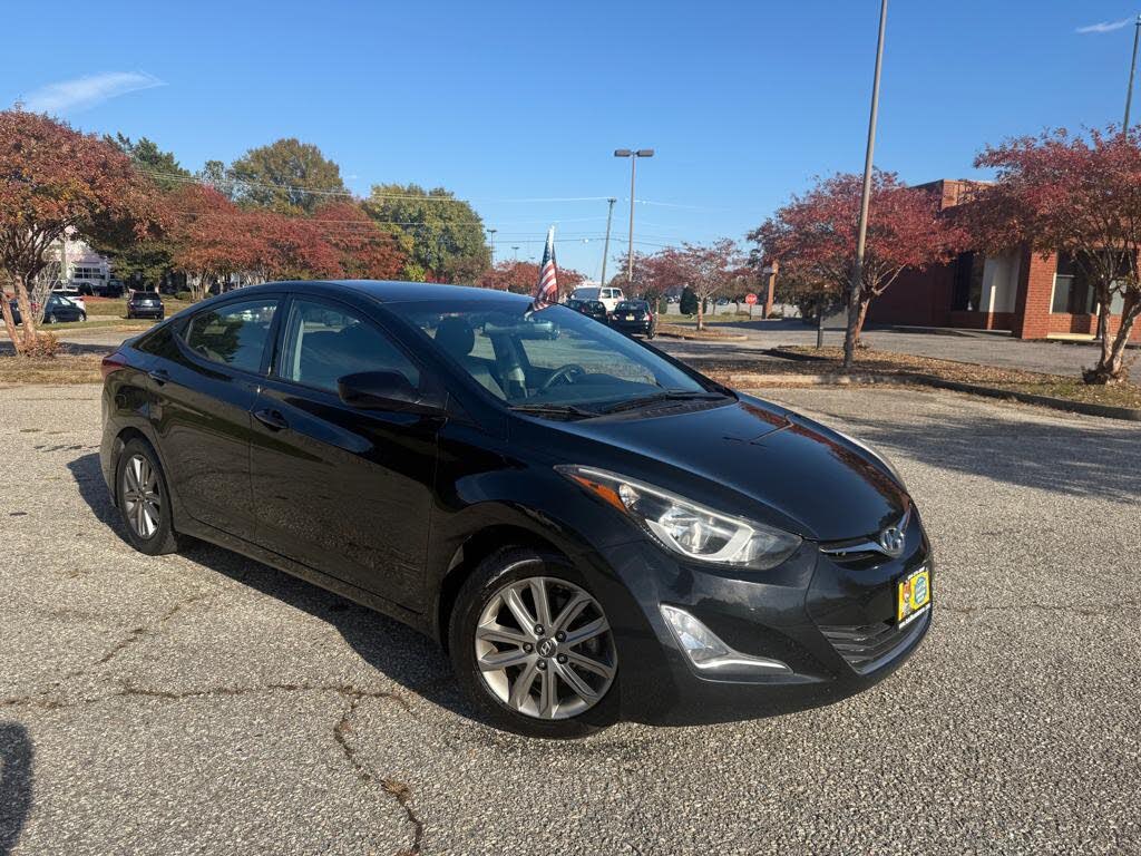 2016 Hyundai Elantra SE FWD