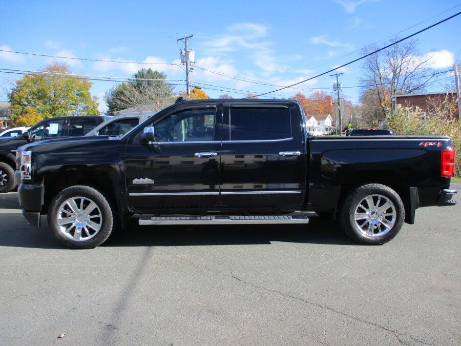 2018 Chevrolet Silverado 1500 High Country Crew Cab 4WD
