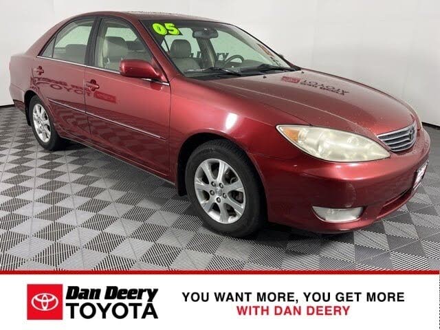2005 Toyota Camry XLE V6 FWD