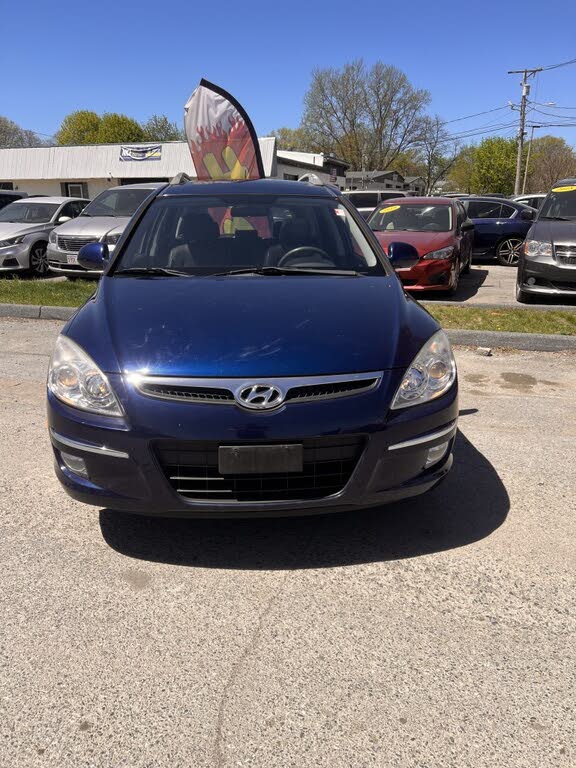 2011 Hyundai Elantra Touring SE FWD