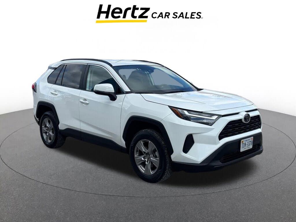 2025 Toyota RAV4 XLE FWD