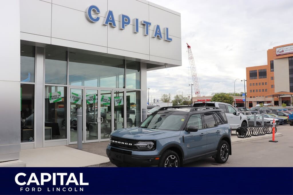 Ford Bronco Sport Outer Banks AWD 2024