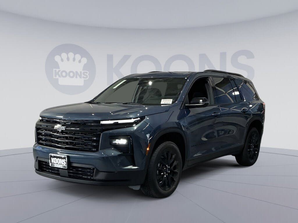 2026 Chevrolet Traverse LT FWD