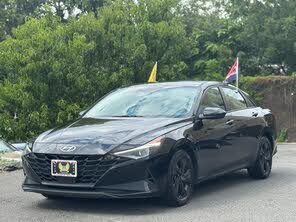 Hyundai Elantra SEL FWD