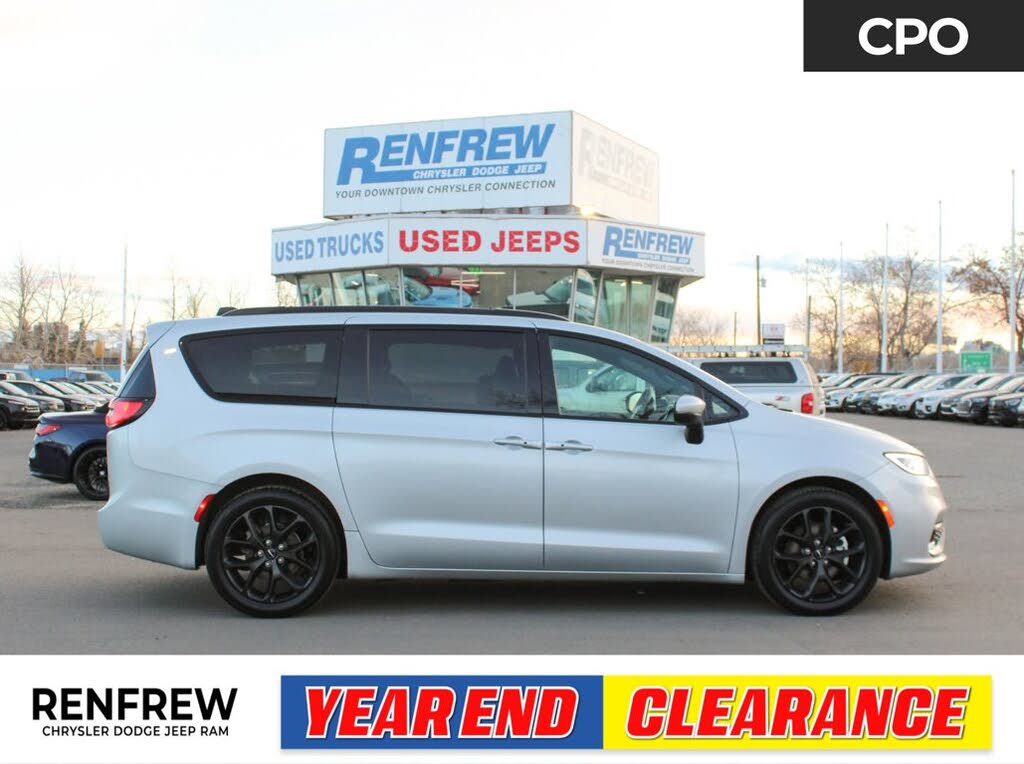 Chrysler Pacifica Touring L FWD 2023