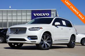 Volvo XC90 Recharge T8 Plus Bright Theme 7-Passenger eAWD