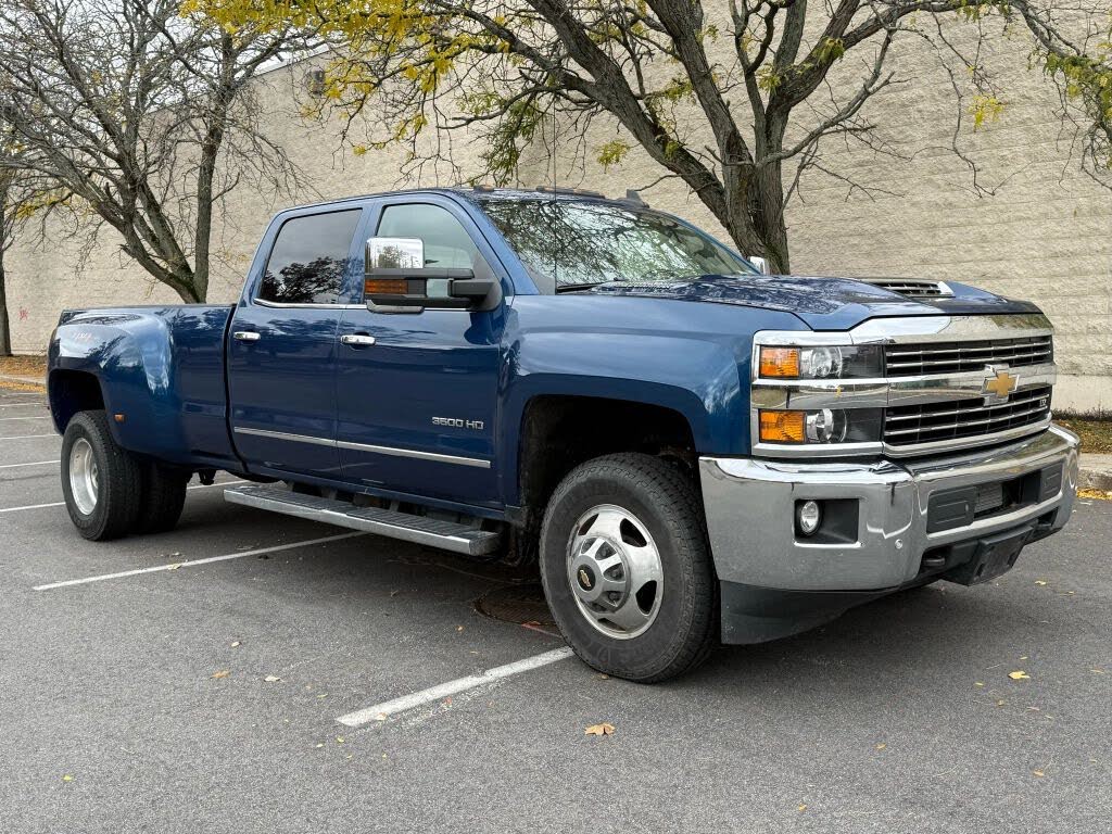 2019 Chevrolet Silverado 3500HD LTZ Crew Cab LB 4WD