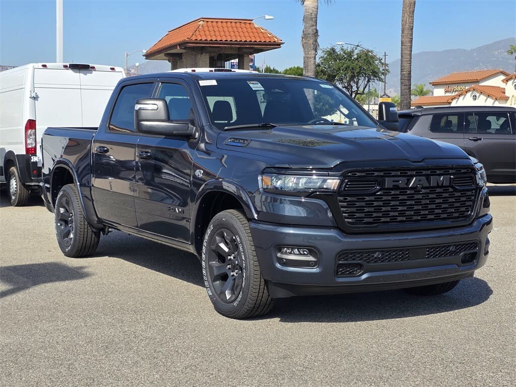 2026 RAM 1500 Big Horn Crew Cab 4WD