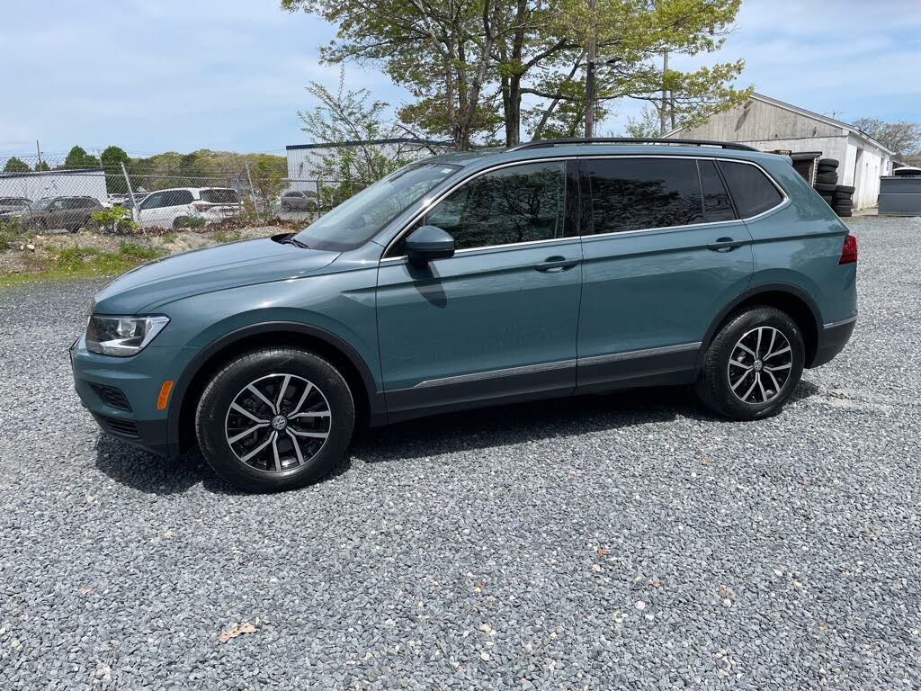 2021 Volkswagen Tiguan SE FWD