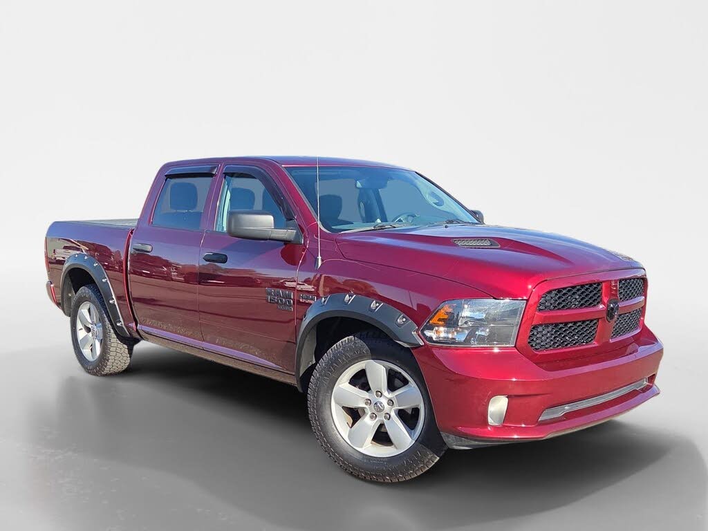 2019 RAM 1500 Classic Express Crew Cab 4WD