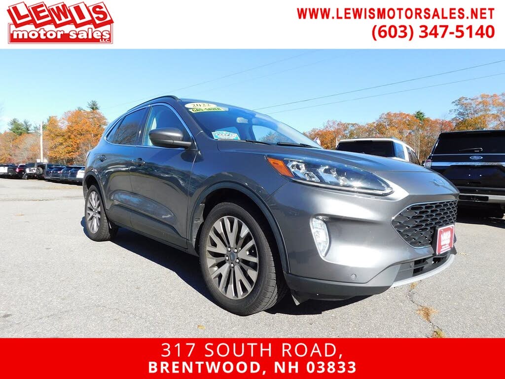 2022 Ford Escape Titanium AWD