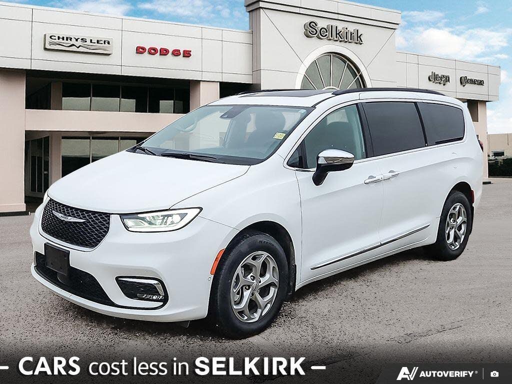 2023 Chrysler Pacifica Limited AWD