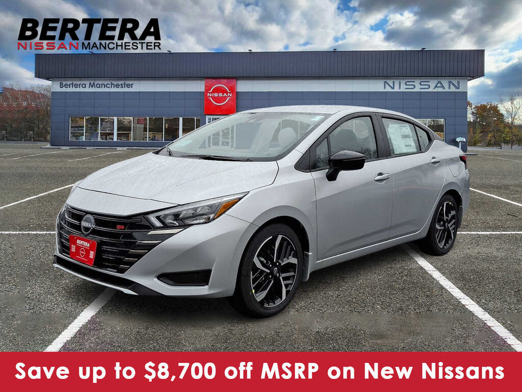 2025 Nissan Versa SR FWD
