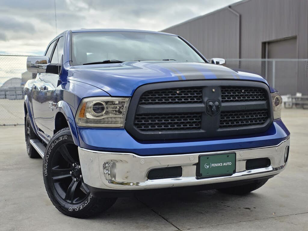 2016 RAM 1500 Laramie Crew Cab 4WD