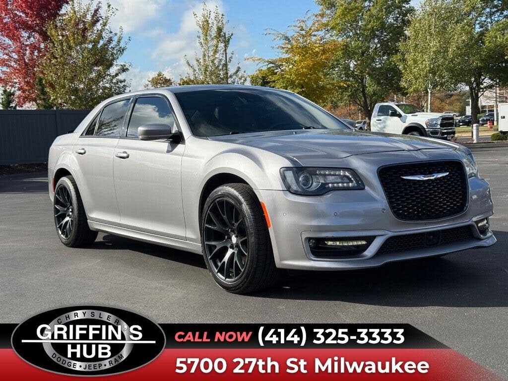 2018 Chrysler 300 S AWD
