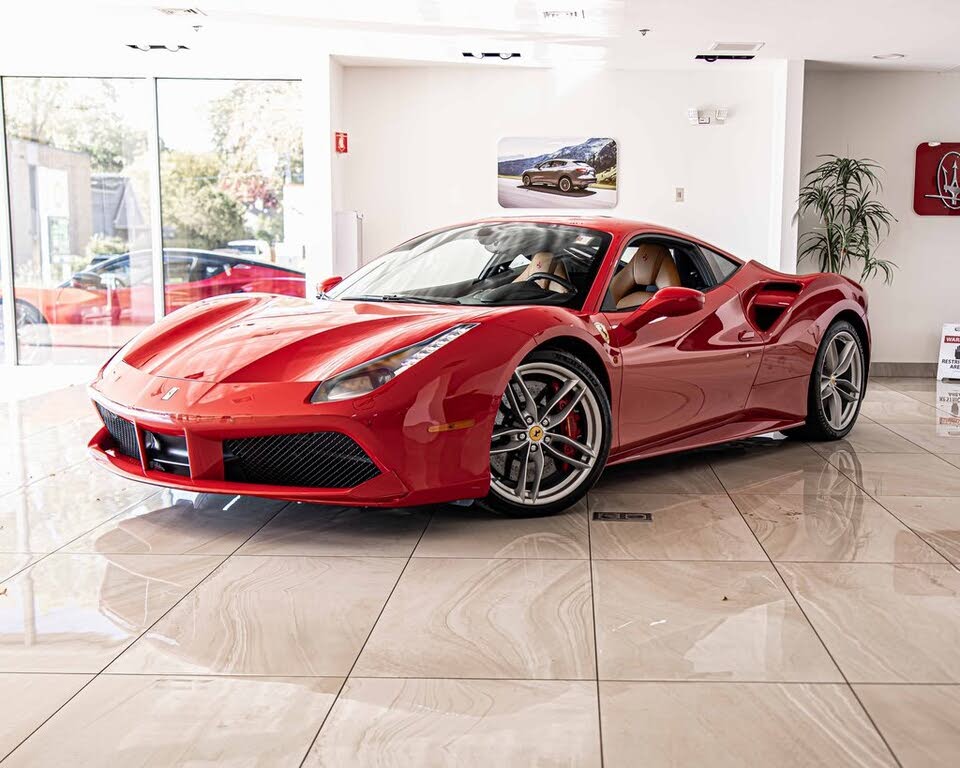2018 Ferrari 488 GTB Coupe RWD