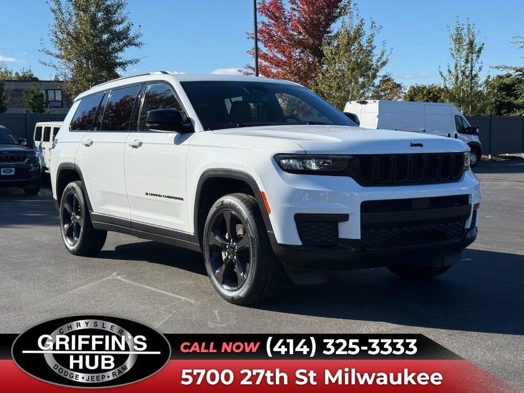 2023 Jeep Grand Cherokee L Altitude 4WD
